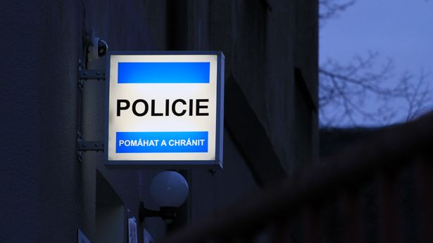 Policii se přihlásil muž, který se měl pokusit znásilnit ženu v Praze